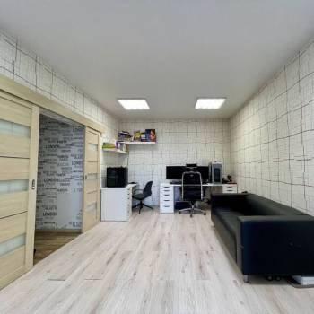 Продается 2-х комнатная квартира, 54 м²