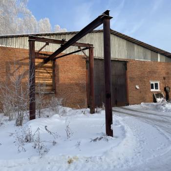 Продается Нежилое помещение, 2000 м²