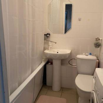 Продается 1-комнатная квартира, 34 м²