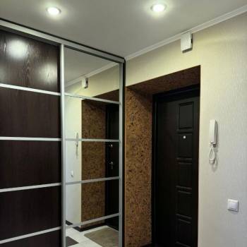 Продается 1-комнатная квартира, 53 м²