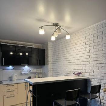 Продается 1-комнатная квартира, 53 м²