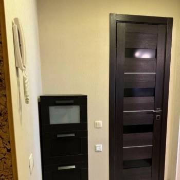 Продается 1-комнатная квартира, 53 м²