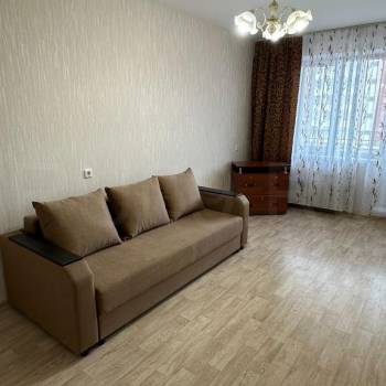 Сдается 1-комнатная квартира, 35 м²