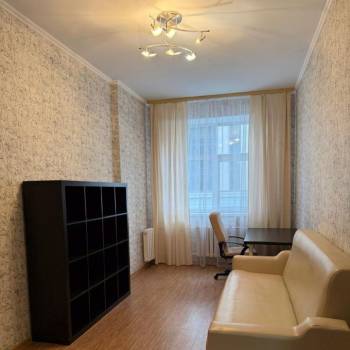 Сдается Многокомнатная квартира, 84 м²