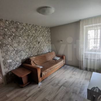 Продается 1-комнатная квартира, 34 м²