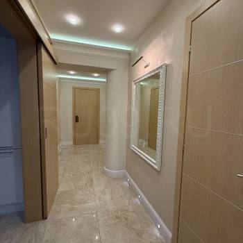 Продается Многокомнатная квартира, 18 м²