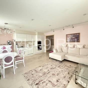 Продается Многокомнатная квартира, 18 м²