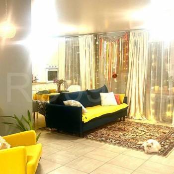 Продается 2-х комнатная квартира, 83 м²