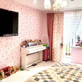 Продается 2-х комнатная квартира, 83 м²