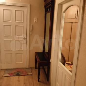 Продается 1-комнатная квартира, 30,4 м²