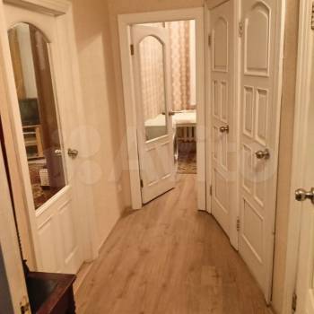 Продается 1-комнатная квартира, 30,4 м²