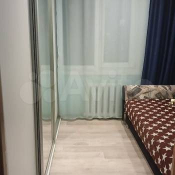 Продается Многокомнатная квартира, 61 м²