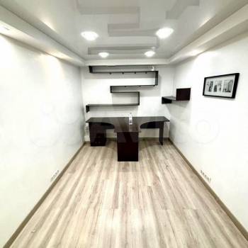 Сдается Нежилое помещение, 132 м²