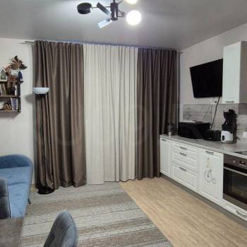 Продается 1-комнатная квартира, 47 м²