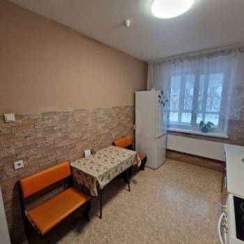 Сдается 2-х комнатная квартира, 57 м²