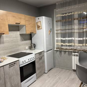 Сдается Многокомнатная квартира, 79 м²