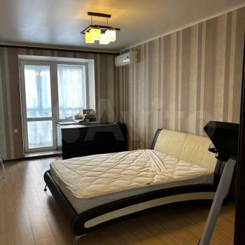 Продается 3-х комнатная квартира, 93,8 м²