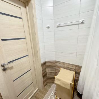 Продается 1-комнатная квартира, 43 м²