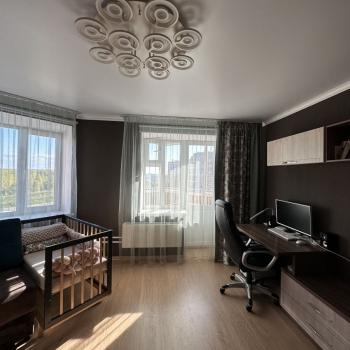 Продается 1-комнатная квартира, 43 м²