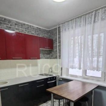 Сдается 1-комнатная квартира, 40 м²