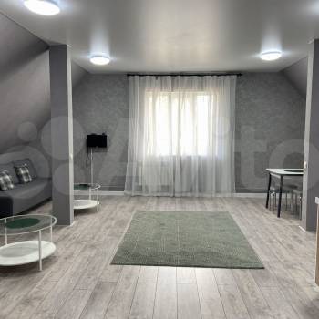 Сдается 1-комнатная квартира, 45 м²