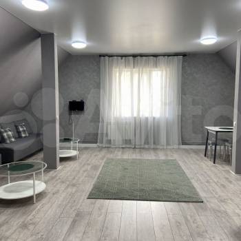 Сдается 1-комнатная квартира, 45 м²