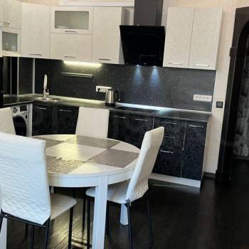 Продается 3-х комнатная квартира, 59 м²