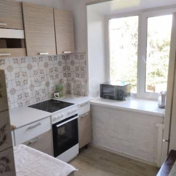 Продается Многокомнатная квартира, 62 м²