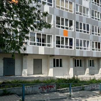 Сдается Нежилое помещение, 132 м²