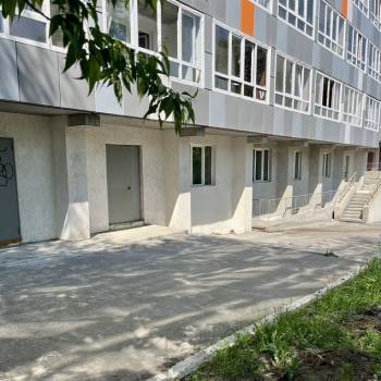 Сдается Нежилое помещение, 132 м²