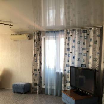 Продается Многокомнатная квартира, 71,2 м²