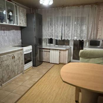 Продается 2-х комнатная квартира, 65 м²