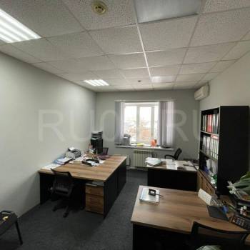 Сдается Нежилое помещение, 186 м²