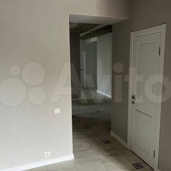 Продается Многокомнатная квартира, 156 м²