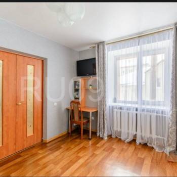 Продается 1-комнатная квартира, 45 м²