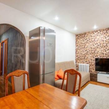 Продается 1-комнатная квартира, 45 м²