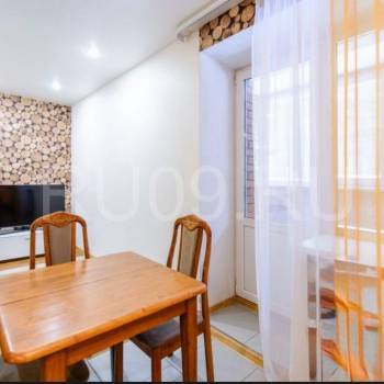 Продается 1-комнатная квартира, 45 м²