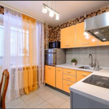 Продается 1-комнатная квартира, 45 м²