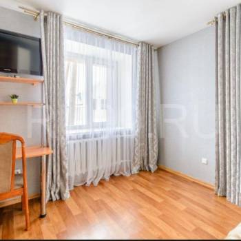 Продается 1-комнатная квартира, 45 м²