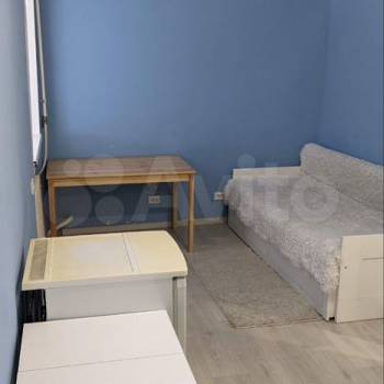 Продается 1-комнатная квартира, 18 м²