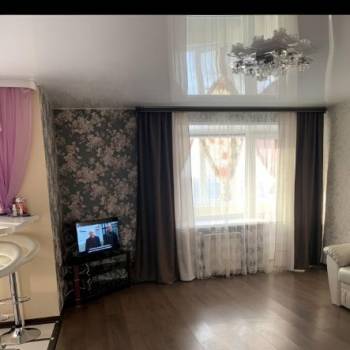 Сдается Многокомнатная квартира, 60 м²