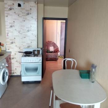 Сдается 1-комнатная квартира, 47 м²