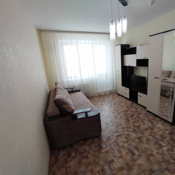 Сдается 1-комнатная квартира, 39 м²