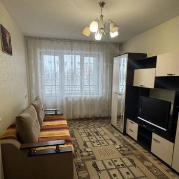 Сдается 1-комнатная квартира, 37 м²