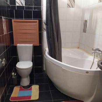 Продается 3-х комнатная квартира, 66,7 м²