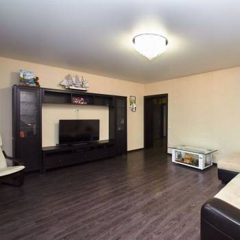 Продается 2-х комнатная квартира, 96 м²