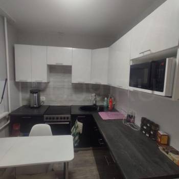 Продается 1-комнатная квартира, 36 м²