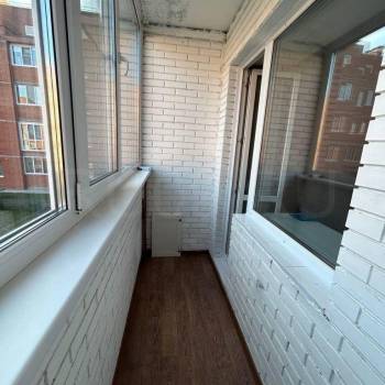 Продается 1-комнатная квартира, 42 м²