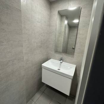 Сдается Нежилое помещение, 80 м²