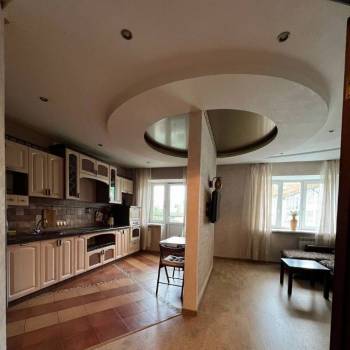 Сдается 2-х комнатная квартира, 58 м²